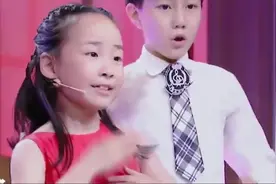 腼腆小男孩童声手语合唱《国家》全场感染起立合唱 朱军激动落泪视频封面