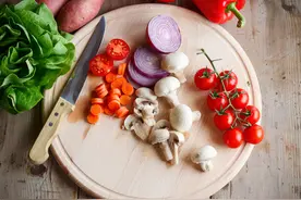 案板你用对了吗？木制、塑料、硅胶到底哪种好？图片