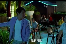 帅气男友海边表白，超浪漫~