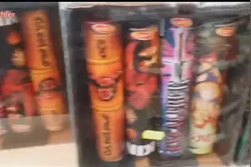 国外烟花爆竹店，种类实在太多，看看你玩过几种视频封面