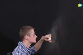 街头艺人的喷火表演，原理这么简单，自己都能玩