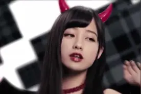 《银魂》真人版中的“神乐”桥本环奈，原来是这么性感的小恶魔视频封面