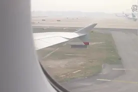 南航A380 首都机场起飞 上层客舱视频封面