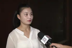 愤怒！女子怀孕后遭劝退，公司：不需要孕妇，继续上班后果自负！视频封面