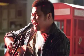 宋冬野《 关忆北》，这首歌是给在英国的朋友写的，说是一首葬歌