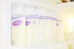 母乳太多喝不掉？教你几招不浪费，宝妈们更需要了解视频封面