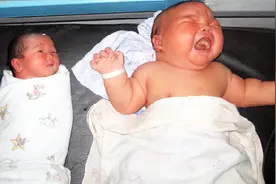 宝宝出生时是个小胖子，那就要注意了！孩子将来肯定是个矮个子视频封面