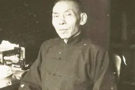 民国枭雄杜月笙，为何所有后人定居海外，无一人走黑道？