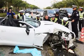 重庆：越野车街头上演飞车特技，司机涉嫌醉驾找人顶包视频封面