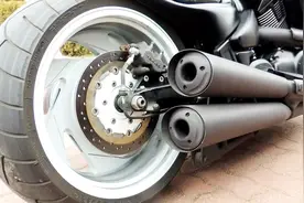 这排气声浪 简直是销魂，售价24.8万，铃木酷道至尊VZR1800视频封面