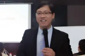 为什么自己辛苦付出，却是得不到领导的赏识？受益匪浅视频封面