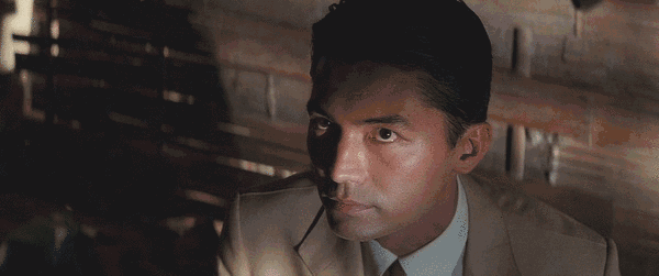 没想到后来,由于女投资人的要求,程蝶衣一角临时换成了尊龙.