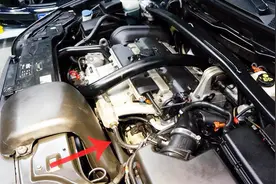 车子怠速突然升高？一定是这个地方出了问题，别乱修，很简单搞定视频封面