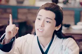侯明昊的前世今生，现代装的小猴子就很帅了，没想到古装更帅视频封面