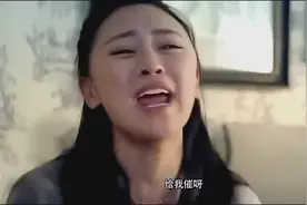 催乳师帮产妇催奶，遭到产妇嫌弃当面怒骂，让她当场就崩溃了视频封面