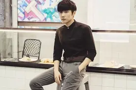 韩版男装修身长袖衬衫 做个帅气型男从“衬衫”开始图片