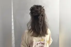 小仙女必备的两款日系编发发型 神似又不相似 不过美就对了视频封面