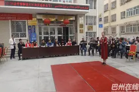 尉犁县解放社区开展“诺鲁孜节”联欢活动图片
