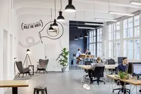 室内 | 带你走进 Bubble 布拉格公司别人家的办公空间是酱紫的图片