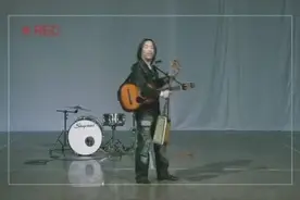 黄渤刚出道 参加选秀现场 喜剧天赋显露无遗视频封面