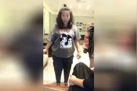 小黄飞——我给大家介绍一下张开凤