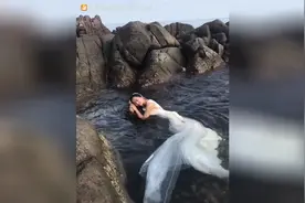 新娘快在水中睡着了视频封面