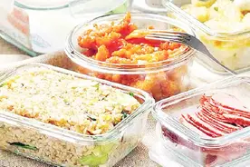 剩菜剩饭要放凉后再放入冰箱？这么多年都错了，这才是正确方法视频封面