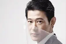 他在日本节目中大赞中国，谈到饰演的日本军人时，主持人一脸尴尬视频封面