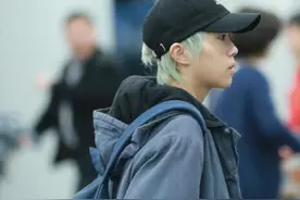 窦靖童顶绿发帅一脸 出柜真相曝光爱上混血少女图片