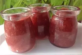 开启草莓季任性模式（家庭版草莓酱）图片