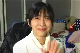 papi酱获千万融资 靠吐槽收获近千万粉丝图片