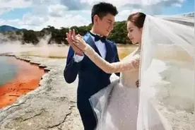 吴奇隆娶刘诗诗 穿龙袍吻陈志朋 据说共花了11亿图片