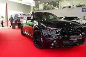 比原厂更霸气 改装版英菲尼迪QX70展示视频封面