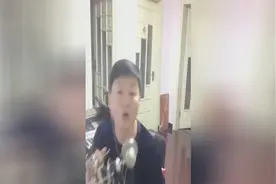 赵本山女弟子董明珠老公王春江演唱歌曲《爱情这杯酒谁喝都得醉》视频封面