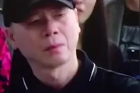 天籁女声阿木古楞参演电影《芳华》拍摄现场冯小刚被天籁歌声陶醉视频封面