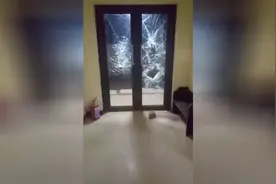 中国工程队在刚果金，白天一起工作的同事，晚上就成了持械抢劫犯视频封面