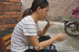 野菠萝叶竟有这样的用处，很多人都不知道，你小时候有没有玩过呢