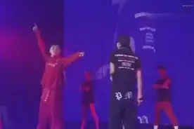 GD权志龙&胜利 XXXL号vsXS号最直接明了的区别，笑到崩溃视频封面