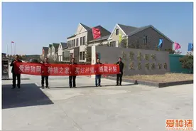 爱种猪网赵辉带领网友一起去内蒙古家育集团看种猪图片