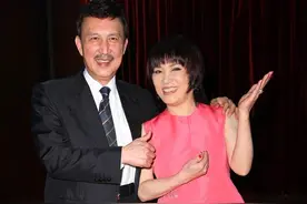 证实杨丽花分居 李亚萍怒谯余天：脑子有病！图片