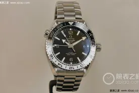 经典色调 欧米茄海马海洋宇宙 43.50mm GMT腕表图片