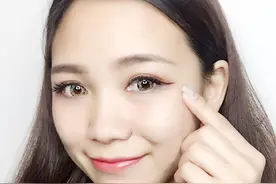 打造撩汉自如的混血妆图片