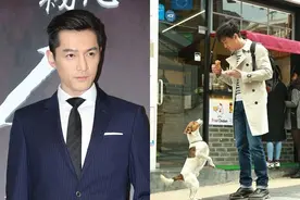 胡歌摇炸鸡勾引狗狗被扑腰 粉丝直呼好想变成那只狗图片