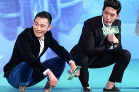 涨姿势啦 | 不要告诉我你不知道什么是亚洲蹲！图片