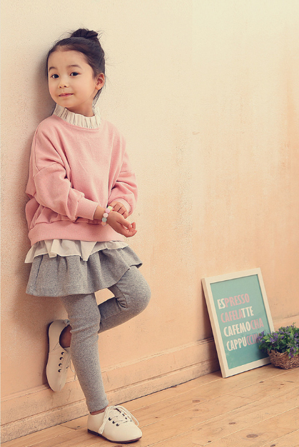 秋凉啦！看看时髦宝妈怎么样塑像2017萌娃秋装~