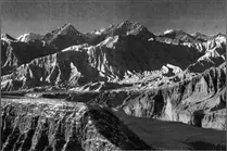 《温家宝地质笔记》：高山同行，韶光正好(1)图片
