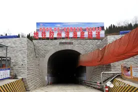 青岛第二条海底隧道开工！跨海地铁隧道谍照大曝光！图片
