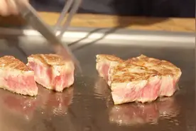 油滋滋的看着就好吃，7分熟就好了，入口即化的感觉