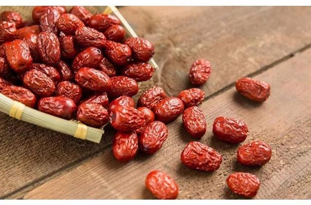 鐪熸瀛︽噦绾㈡灒鍜屽悆娉曪紝濡堝鑴歌壊绾㈡鼎浜嗭紝瀛╁瓙鎶垫姉鍔涘寮轰簡锛? onerror=