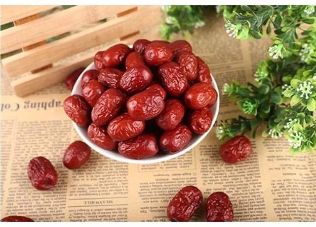 鐪熸瀛︽噦绾㈡灒鍜屽悆娉曪紝濡堝鑴歌壊绾㈡鼎浜嗭紝瀛╁瓙鎶垫姉鍔涘寮轰簡锛? onerror=